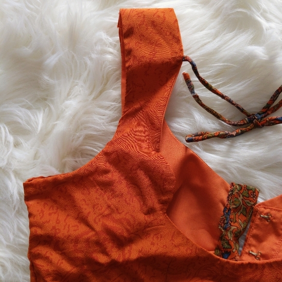 Handmade Orange Sari/Saree Top Crop Top - Picture 3 of 5